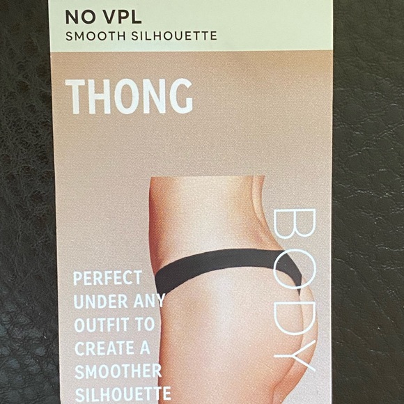 NEW Laser Cut Seamless Thongs Set of 2 (no visible panty line, smooth) - Picture 3 of 4